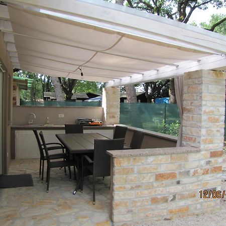 Holiday Park Mimoza Basanija Exterior photo