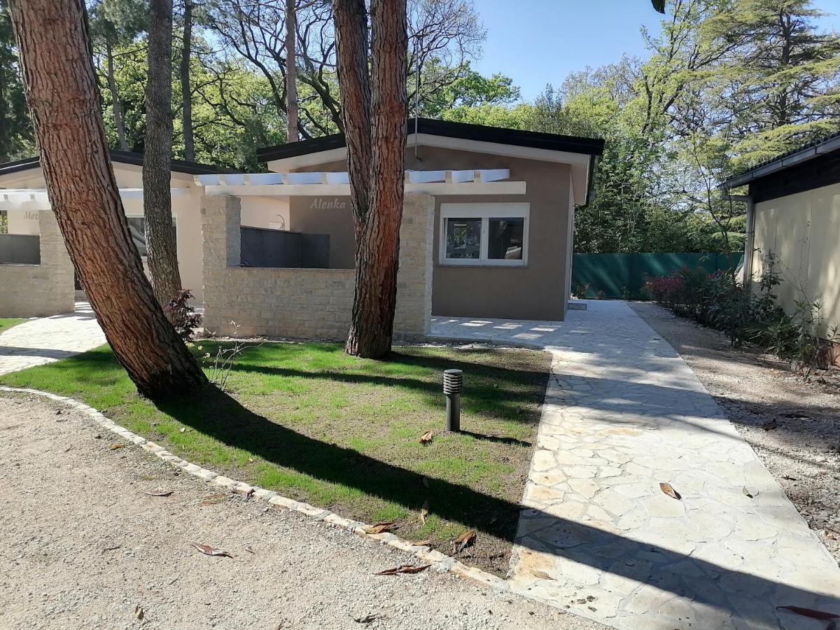 Holiday Park Mimoza Basanija Exterior photo
