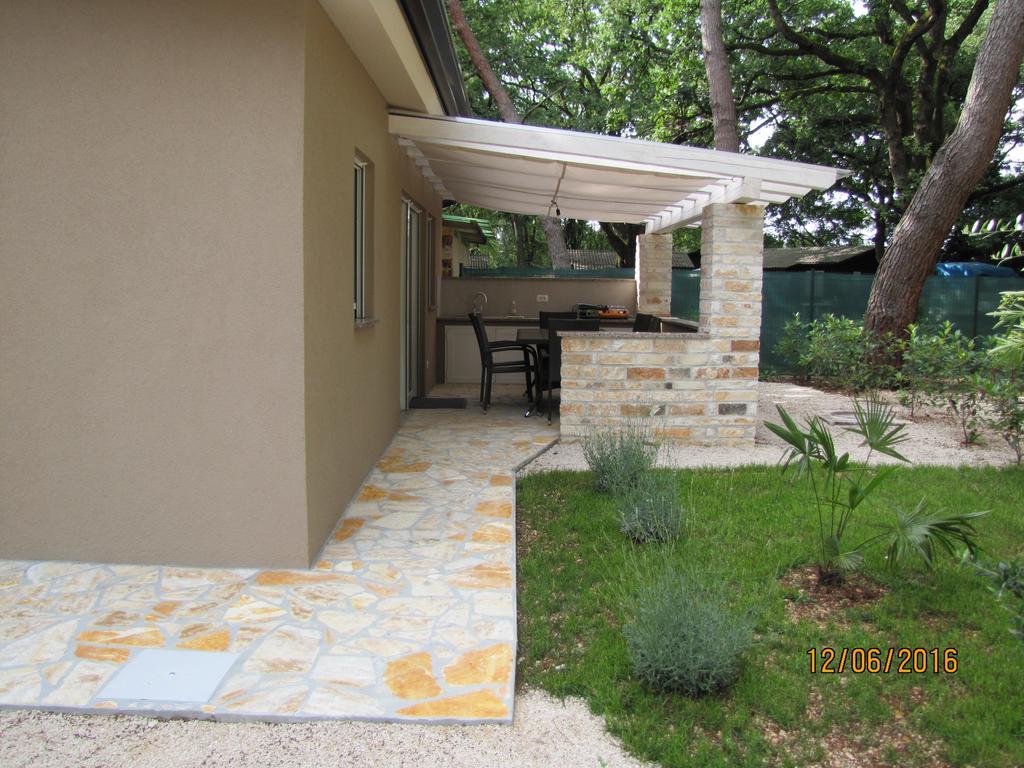 Holiday Park Mimoza Basanija Exterior photo