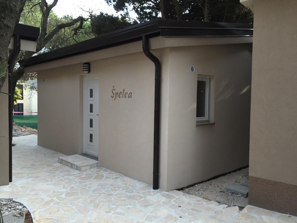 Holiday Park Mimoza Basanija Exterior photo