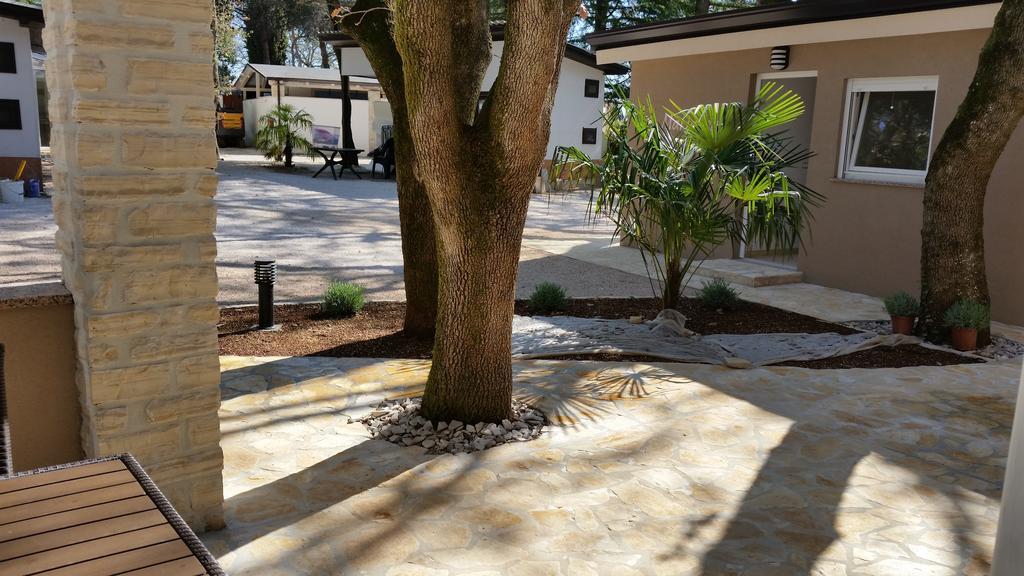 Holiday Park Mimoza Basanija Exterior photo